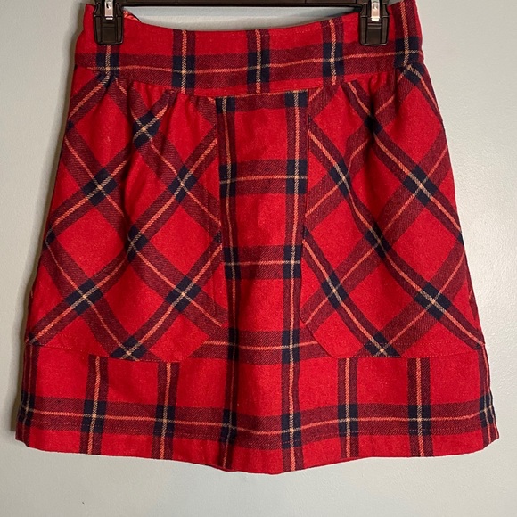 Tulle Dresses & Skirts - Tulle red plaid skirt size small